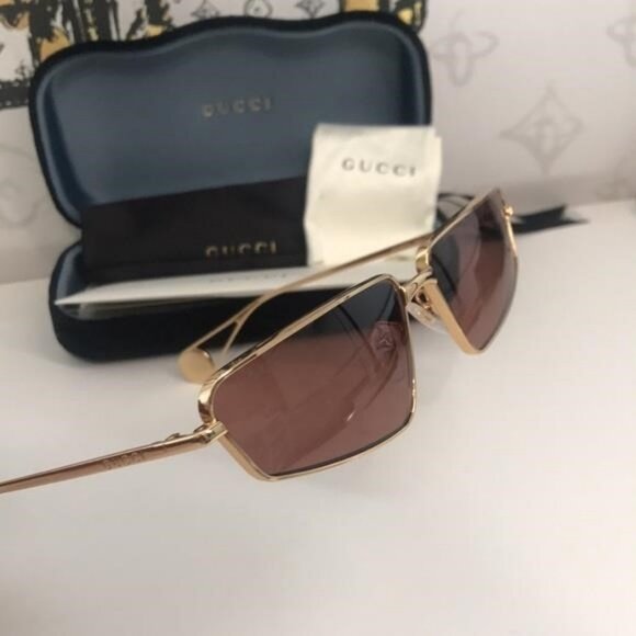 New Authentic Gucci GG0537S 002 Gold Cat-Eye Sunglasses Red Lenses - Picture 6 of 14